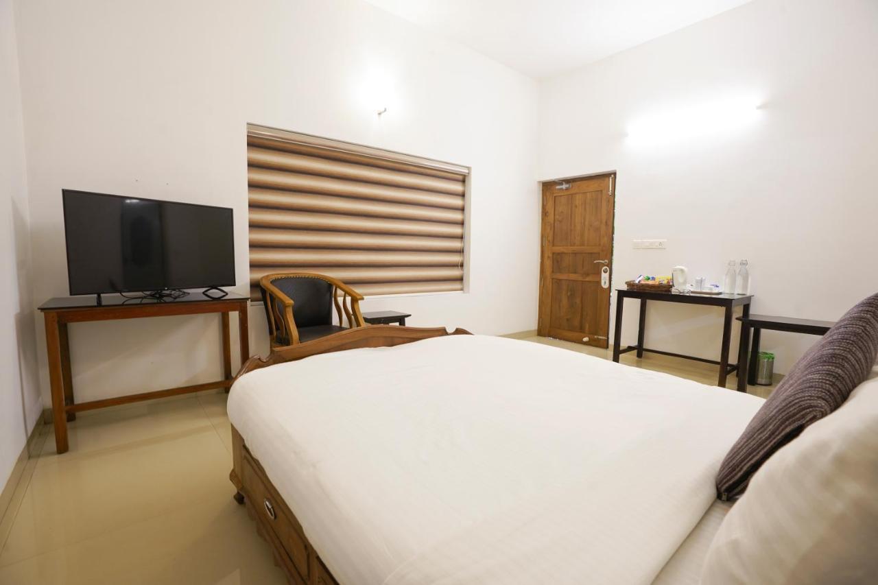 Once Upon The River, Aluva - Near Cochin International Airport Hotel Kochi Екстериор снимка