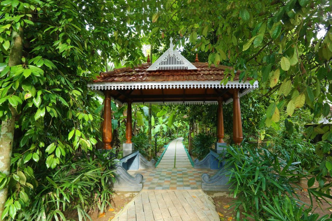 Once Upon The River, Aluva - Near Cochin International Airport Kochi Екстериор снимка