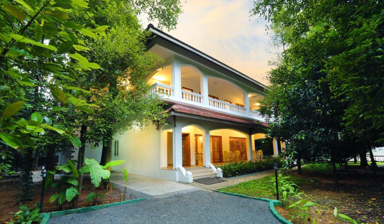 Once Upon The River, Aluva - Near Cochin International Airport Kochi Екстериор снимка
